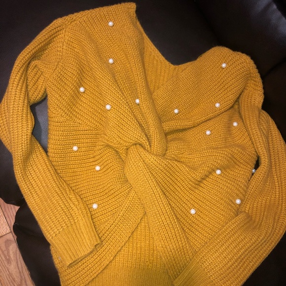 Casual sweater - Picture 2 of 5